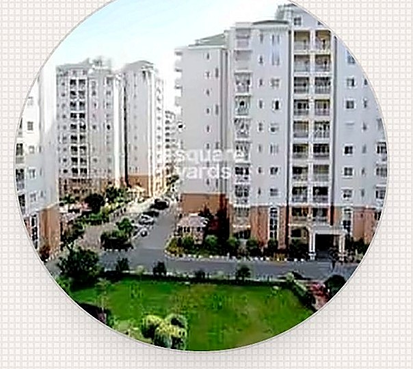 Laxmi Nagar Society residential building, Pune